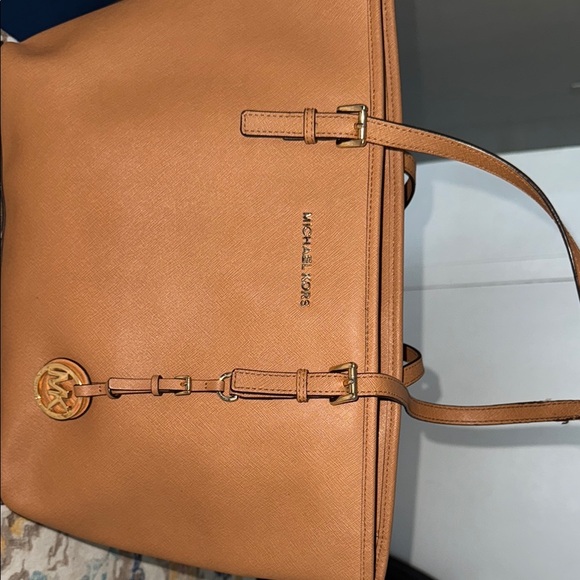 Michael Kors Tan Leather Tote Bag - Picture 1 of 1